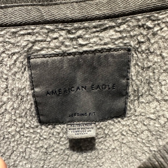 American eagle crew neck - Picture 2 of 2